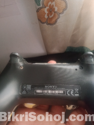 PS-4 controller original